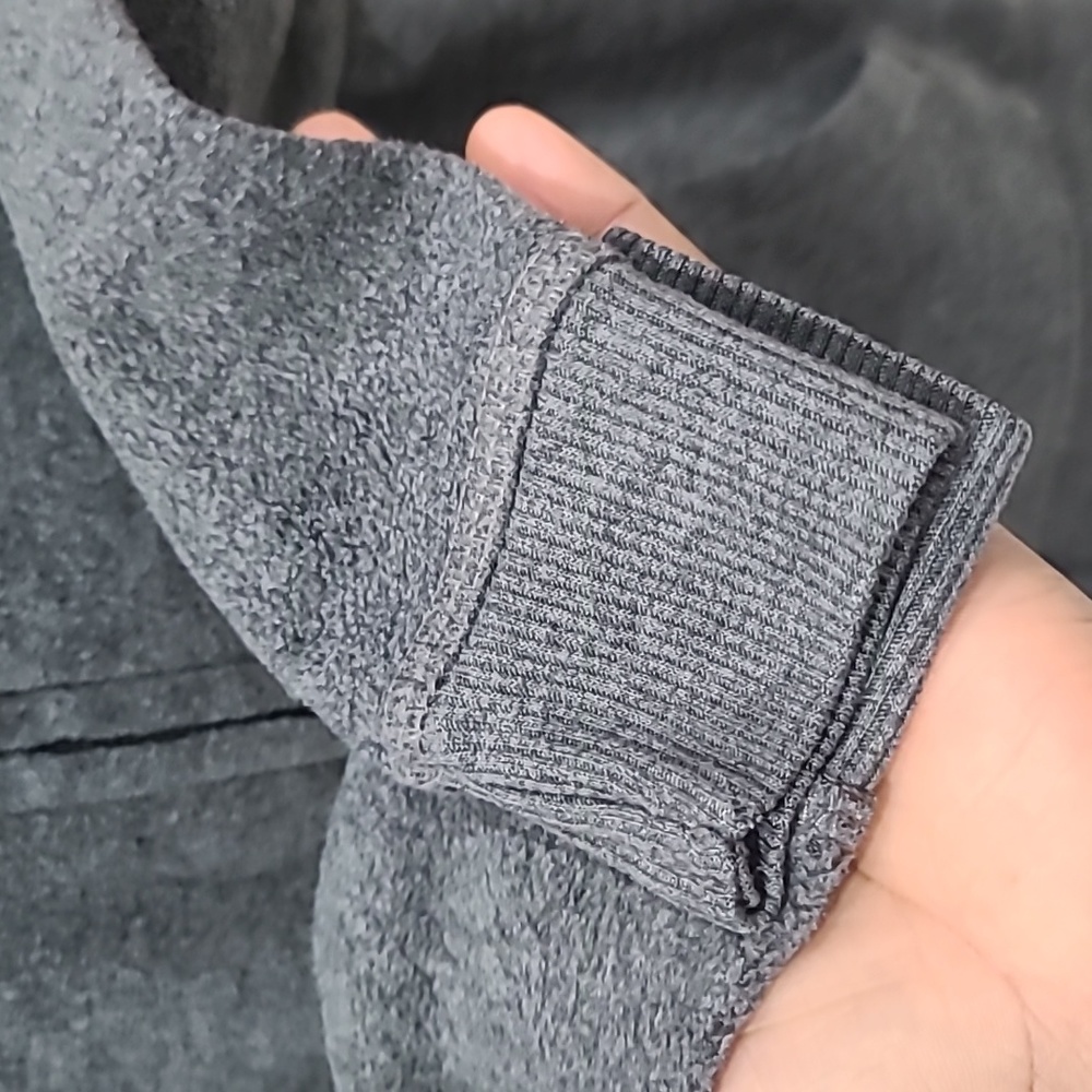 OLD NAVY/ Garanimals Kids Quilted Grey Hoodie Jacket And Sweater Size 12-18M, 2T - Picture 11 of 13